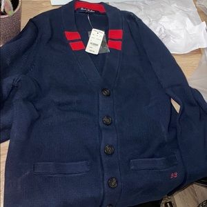 Sweatshirt